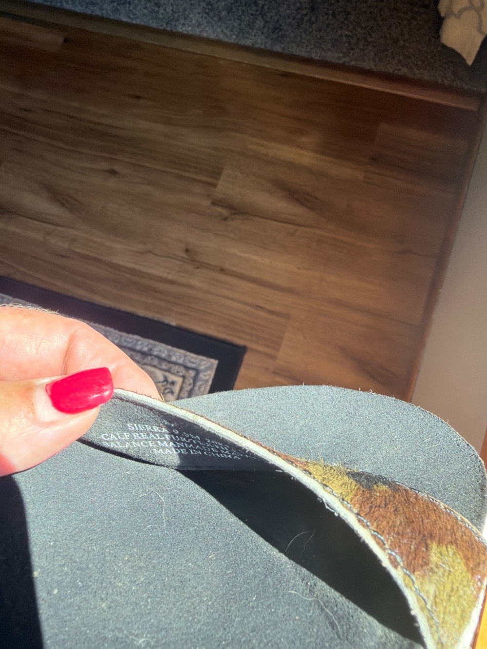 Adorable sandals! - Picture 4 of 5